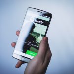 Quanto um artista realmente ganha no Spotify? Descubra os bastidores da remuneração por streaming